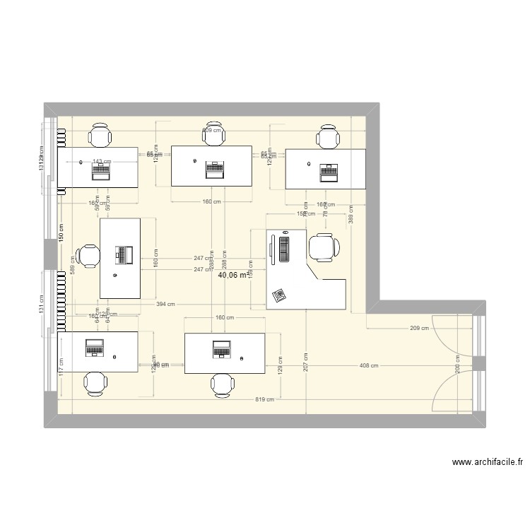 bureau appro. Plan de 1 pièce et 40 m2