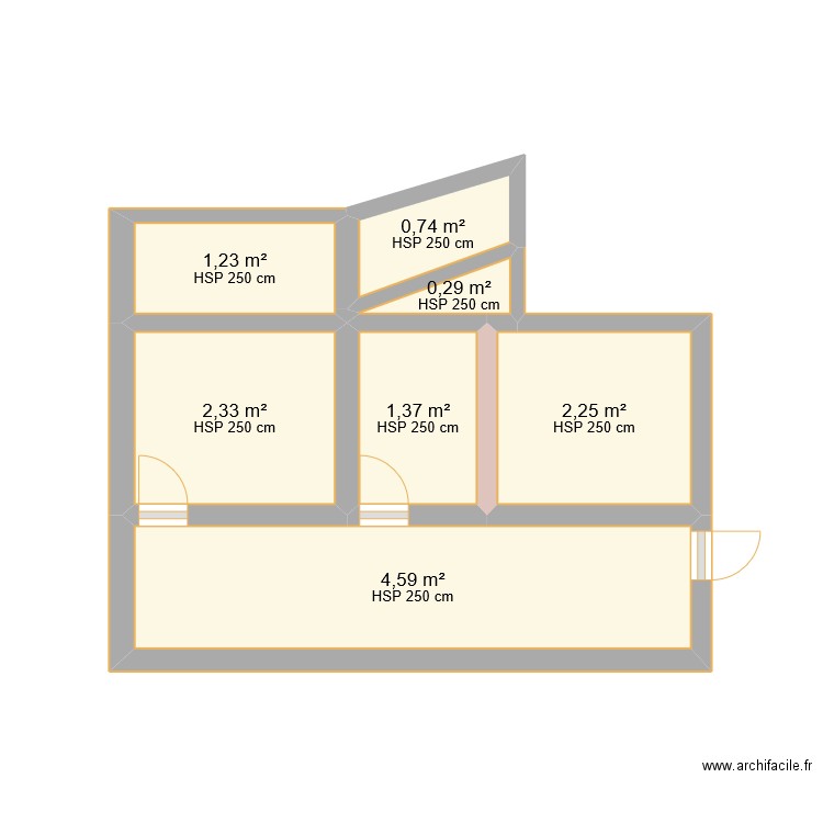 local techniqie. Plan de 7 pièces et 13 m2