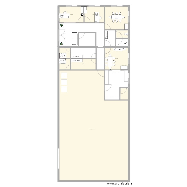 Administratif. Plan de 8 pièces et 275 m2