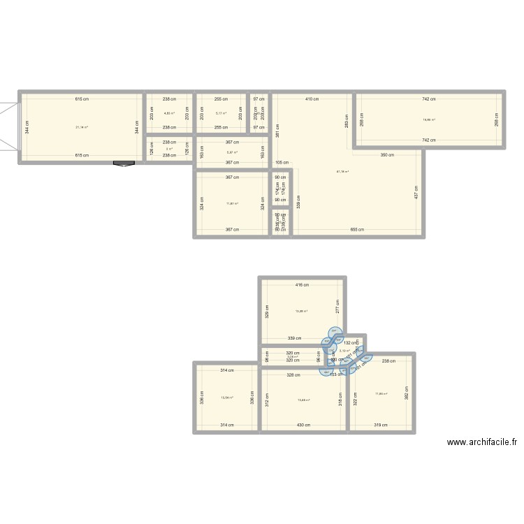 Maison. Plan de 17 pièces et 172 m2