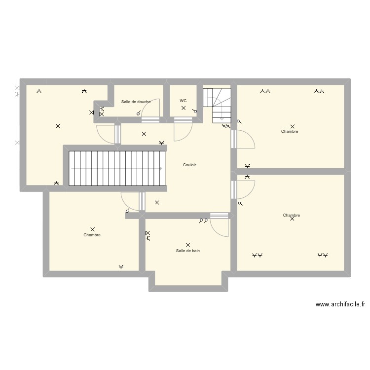 Delgado. Plan de 15 pièces et 302 m2