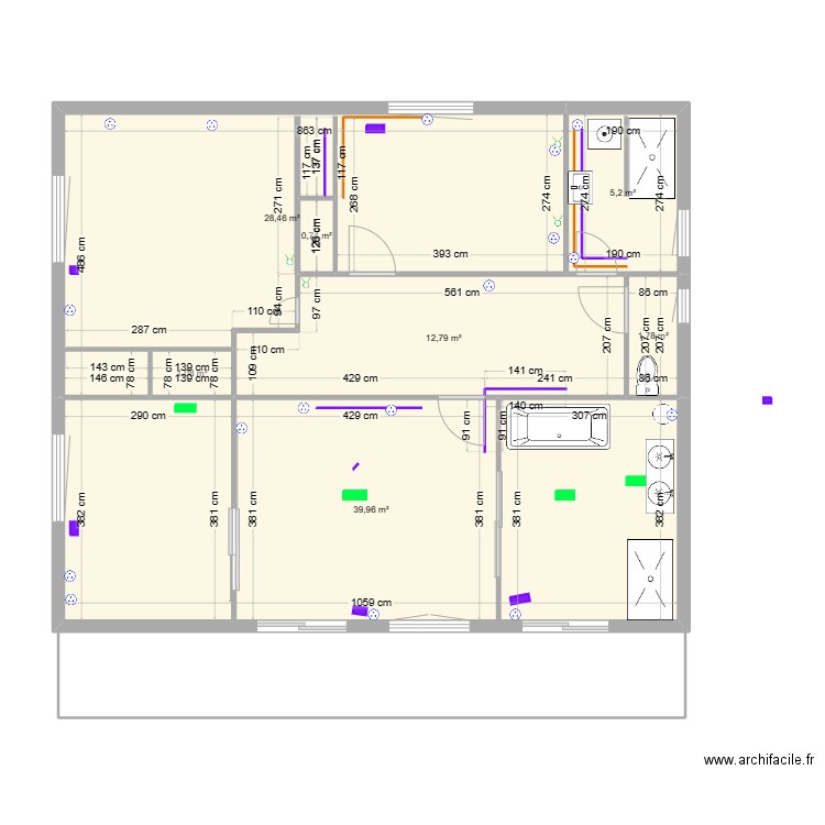 etage. Plan de 7 pièces et 90 m2