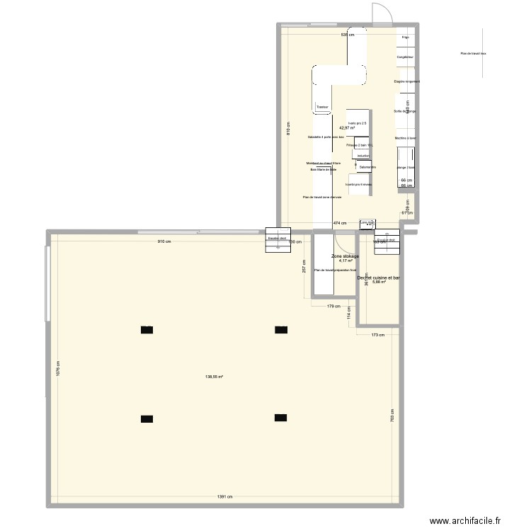 Plan basse Chico s et bar version 1 avec poteau. Plan de 4 pièces et 192 m2