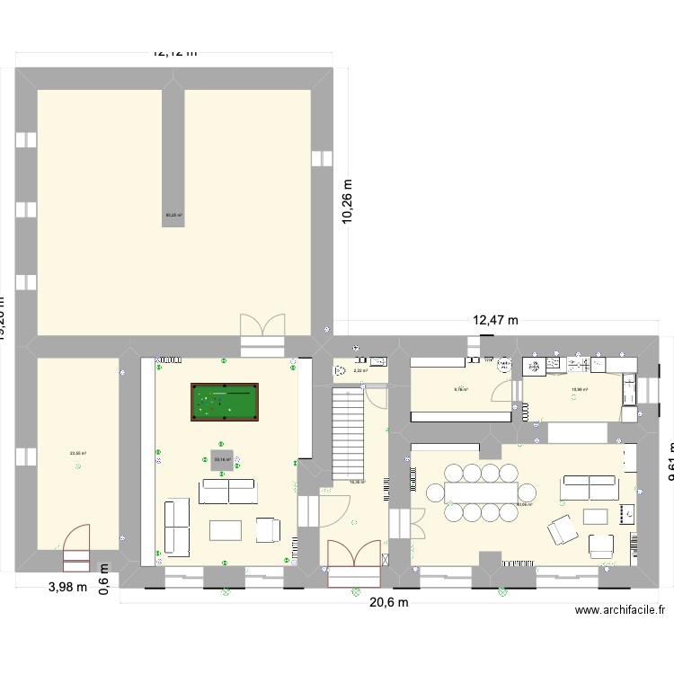 ferme RDCH entier. Plan de 20 pièces et 805 m2