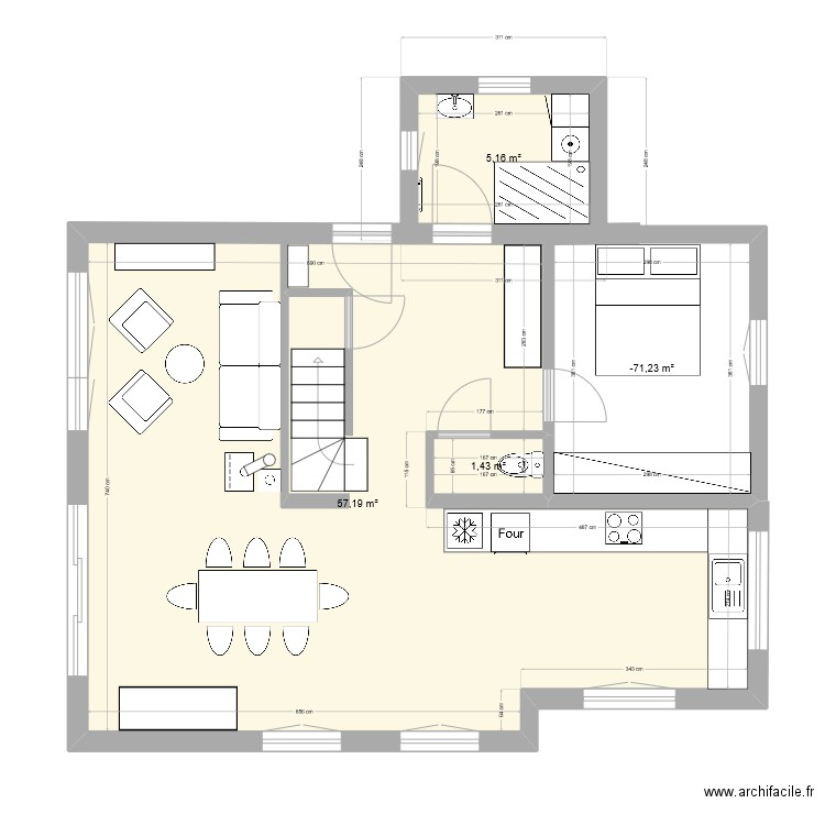 Hauteluce etage modifié. Plan de 4 pièces et 75 m2