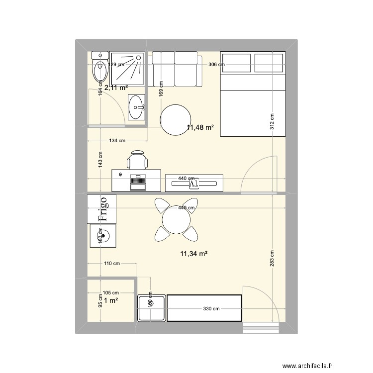 Corbeil studio 2e étage location longue durée. Plan de 4 pièces et 26 m2