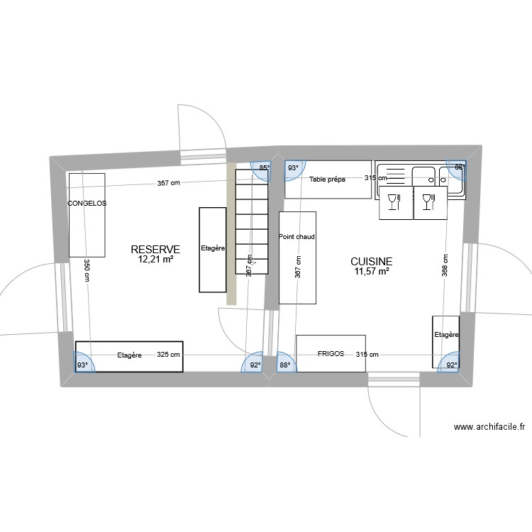 projet 1 amgt cuisine quai gare. Plan de 2 pièces et 24 m2