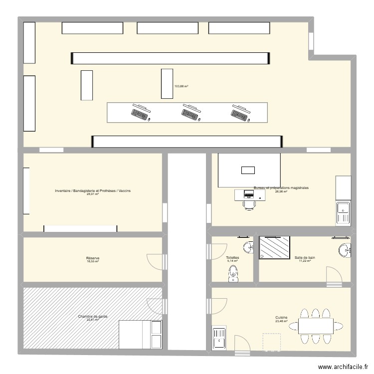 Pharmacie des plantes Maffle. Plan de 8 pièces et 239 m2