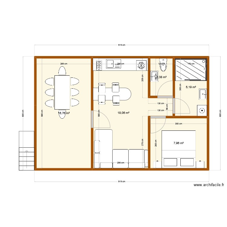 kko. Plan de 5 pièces et 50 m2