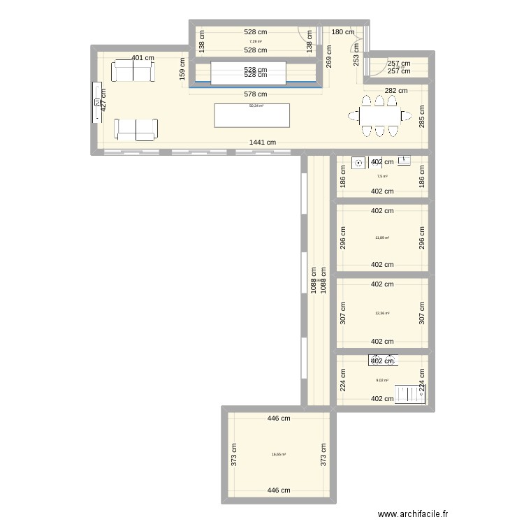 maison cuisine centrale. Plan de 10 pièces et 133 m2