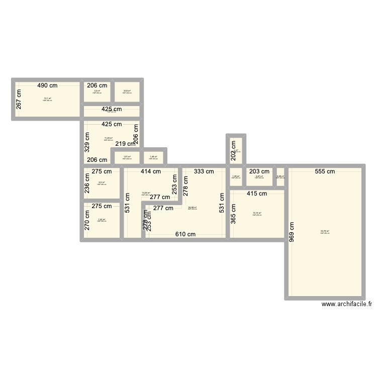 Saumanes. Plan de 17 pièces et 167 m2