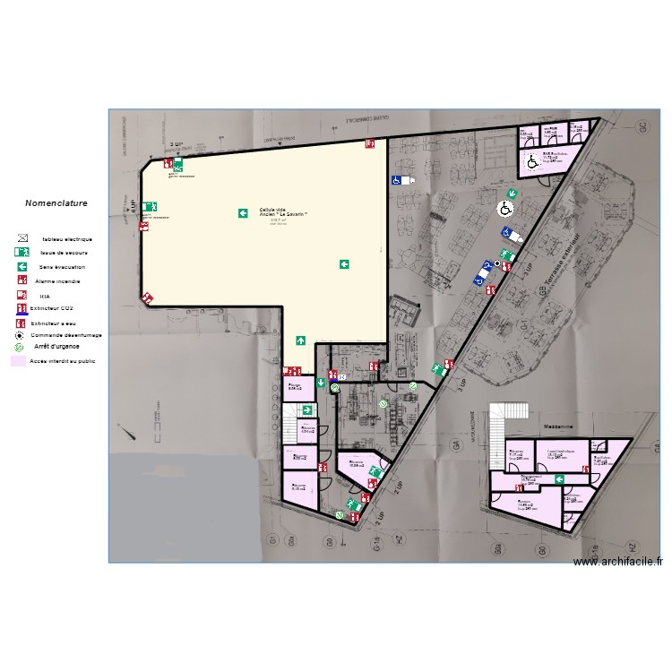 Anciennement Le Savarin après projet. Plan de 19 pièces et 437 m2