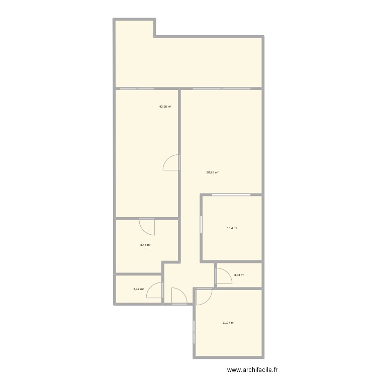 Benalmadena. Plan de 7 pièces et 111 m2