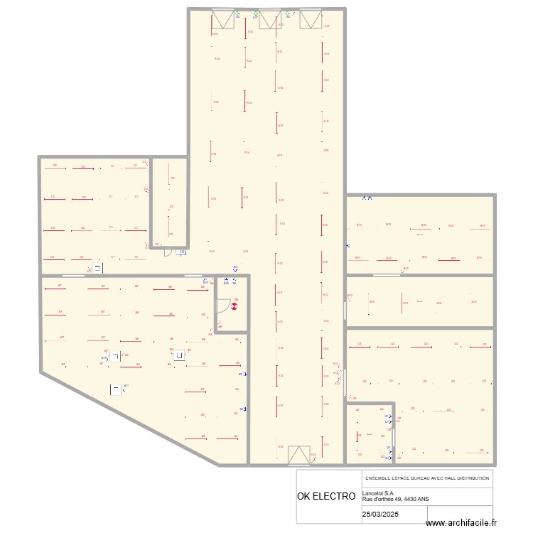 HALL. Plan de 19 pièces et 4608 m2