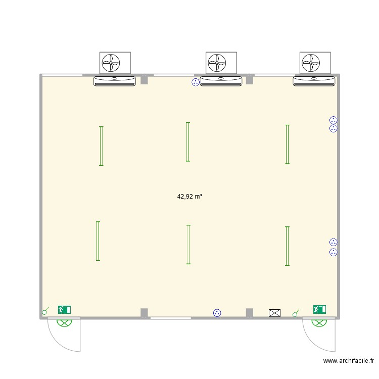 Salle de Classe Combani. Plan de 1 pièce et 43 m2