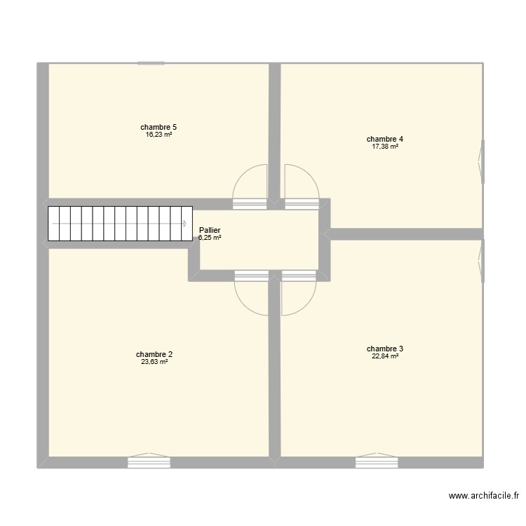 etage. Plan de 5 pièces et 86 m2