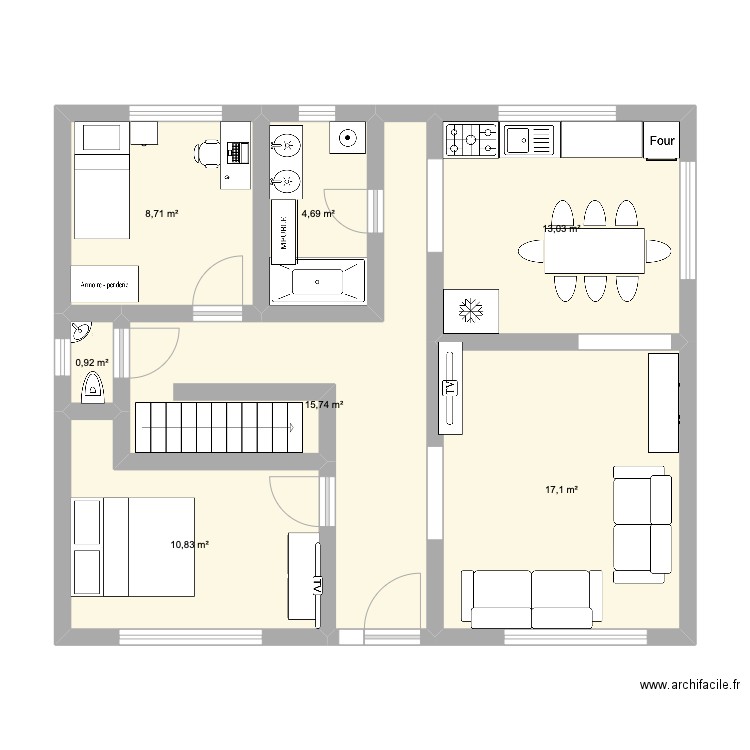 MAISON. Plan de 7 pièces et 71 m2