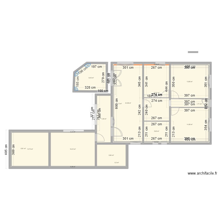 JARDINs. Plan de 19 pièces et 135 m2