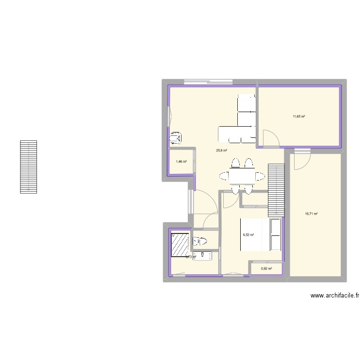 21.07. Plan de 7 pièces et 70 m2