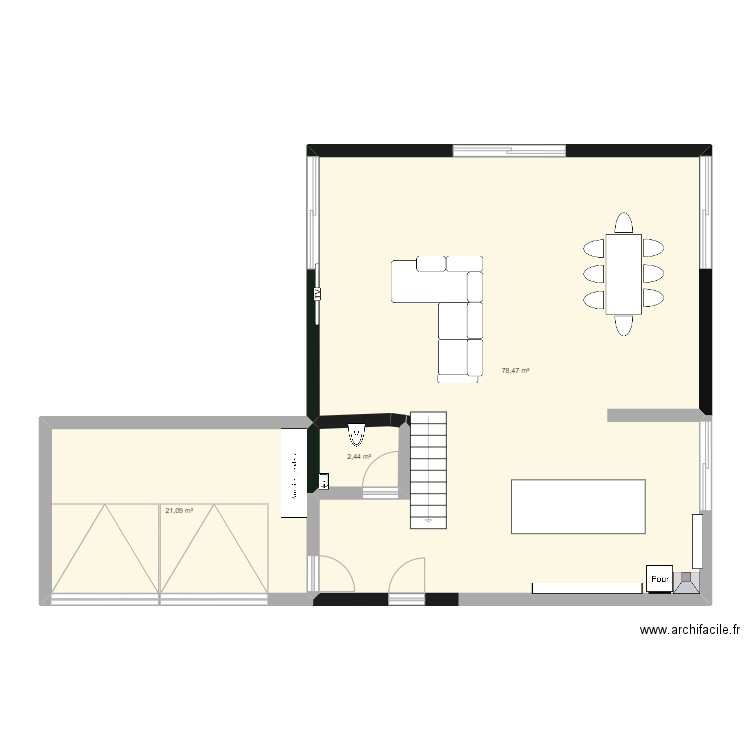 longchamp. Plan de 3 pièces et 102 m2