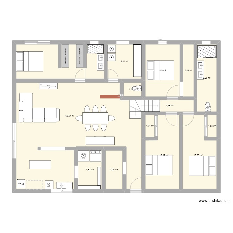 maison. Plan de 13 pièces et 126 m2