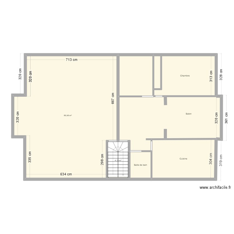 etage courant. Plan de 6 pièces et 143 m2