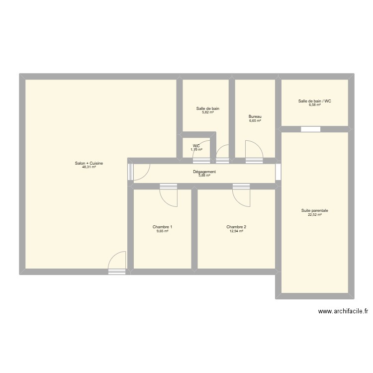 maison. Plan de 9 pièces et 120 m2