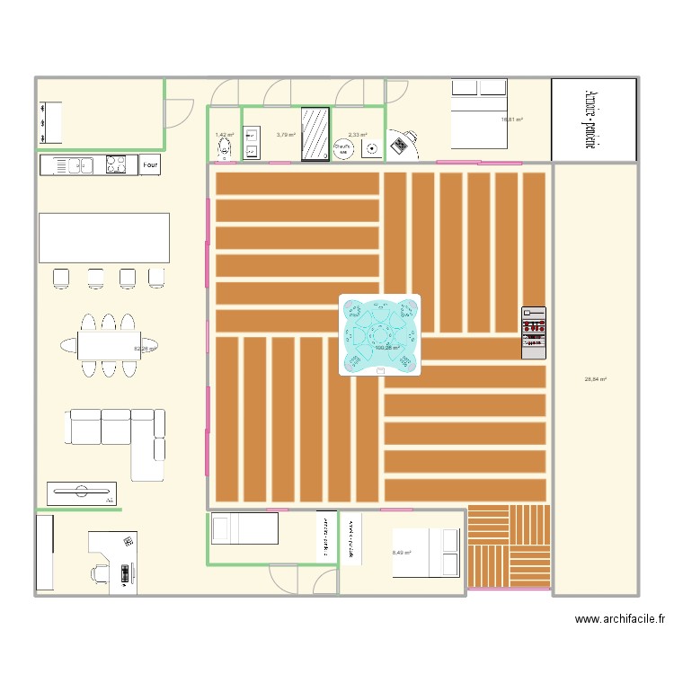 project . Plan de 8 pièces et 244 m2