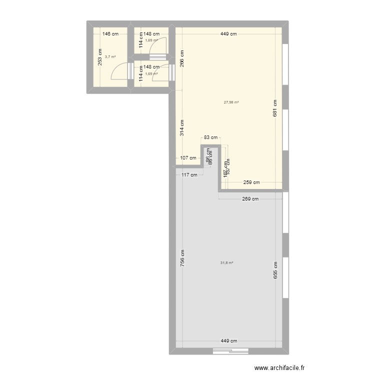 local trujilo. Plan de 5 pièces et 67 m2