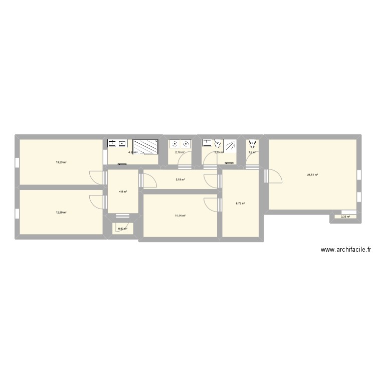 Maison Astorg. Plan de 13 pièces et 90 m2