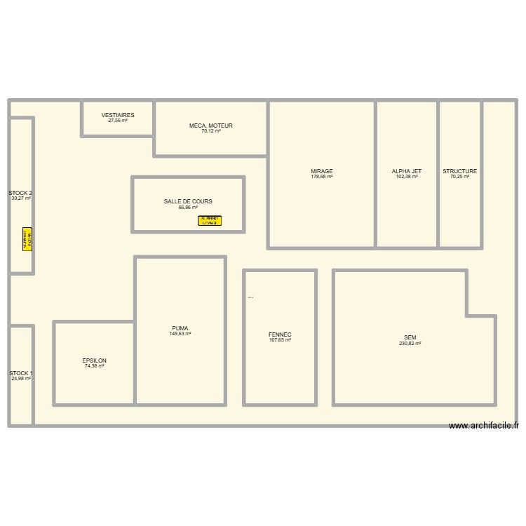 H 810. Plan de 13 pièces et 2494 m2