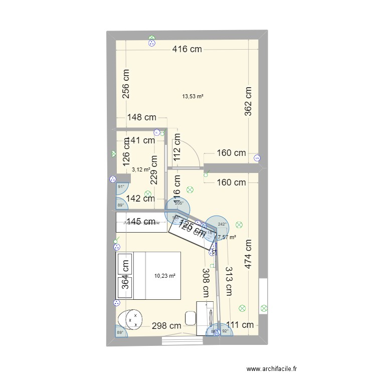 etage. Plan de 4 pièces et 34 m2