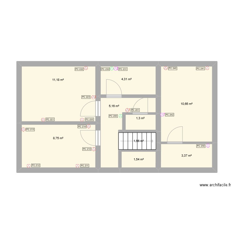 1er étage. Plan de 9 pièces et 48 m2