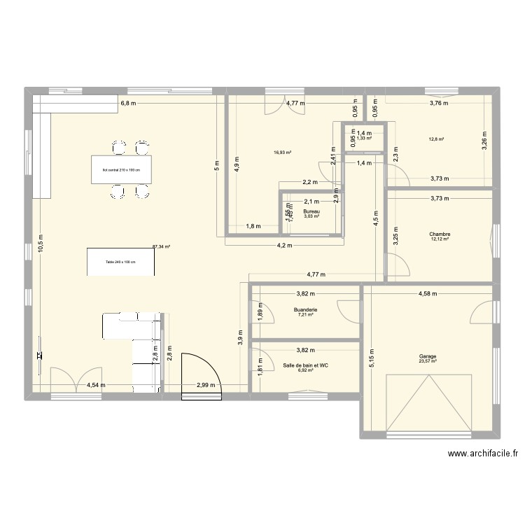 Esquisse1. Plan de 9 pièces et 171 m2