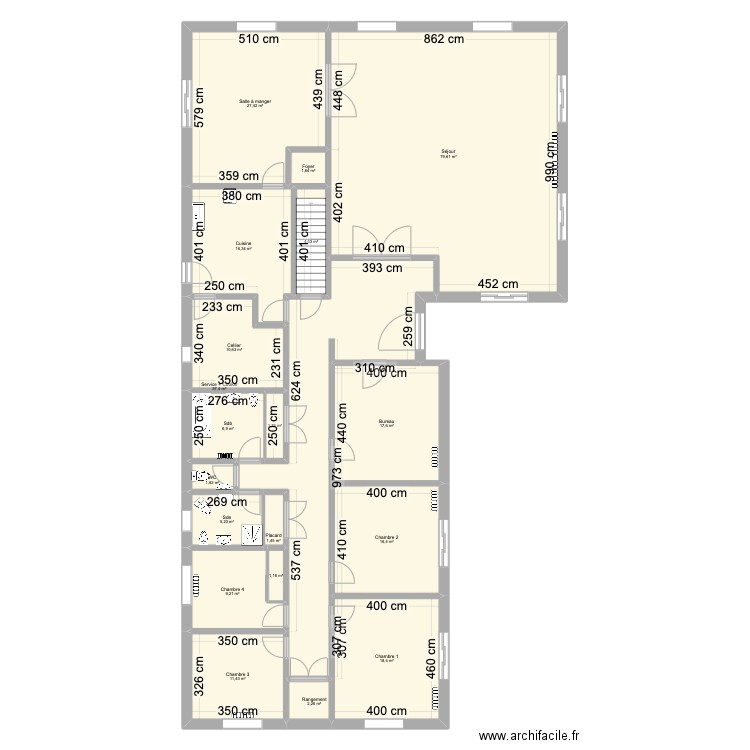 Maurice. Plan de 19 pièces et 271 m2