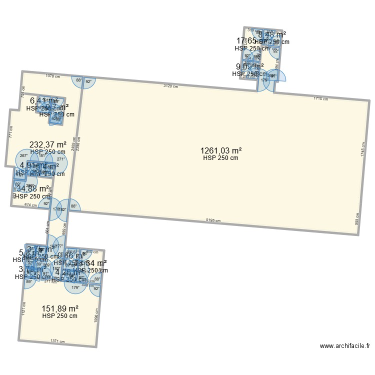 picsine . Plan de 17 pièces et 1816 m2