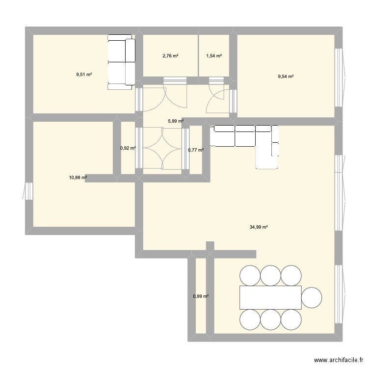 le Pradet. Plan de 10 pièces et 78 m2