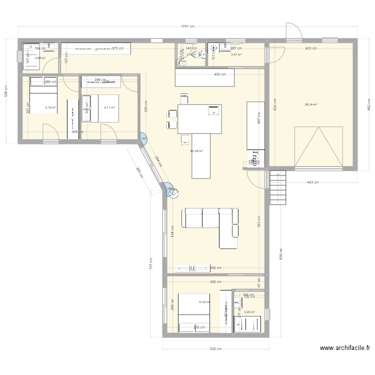 LA BONNE. Plan de 9 pièces et 132 m2