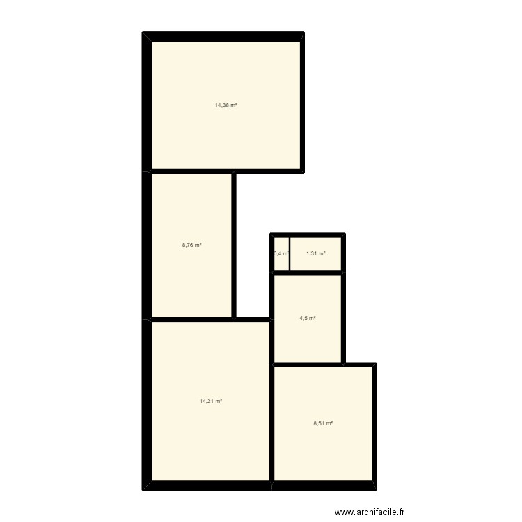 eugene cas. Plan de 7 pièces et 52 m2