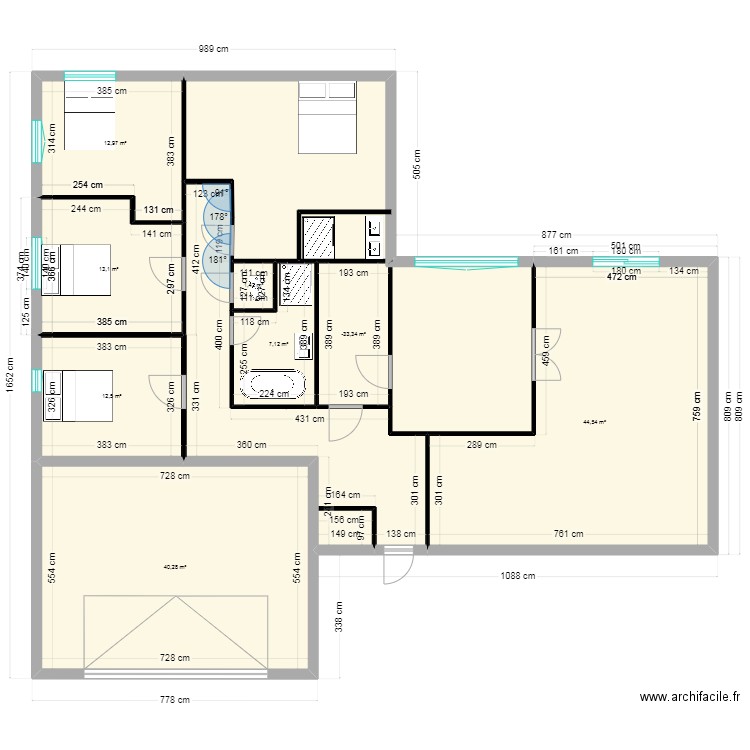 sophie et Pol 2. Plan de 9 pièces et 162 m2