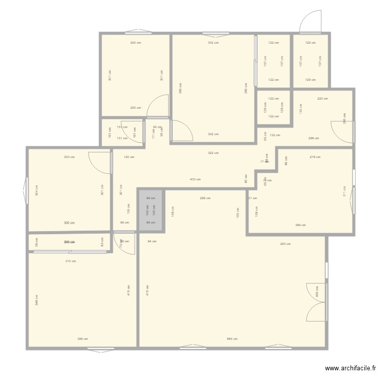 GIRAUD T4. Plan de 13 pièces et 114 m2