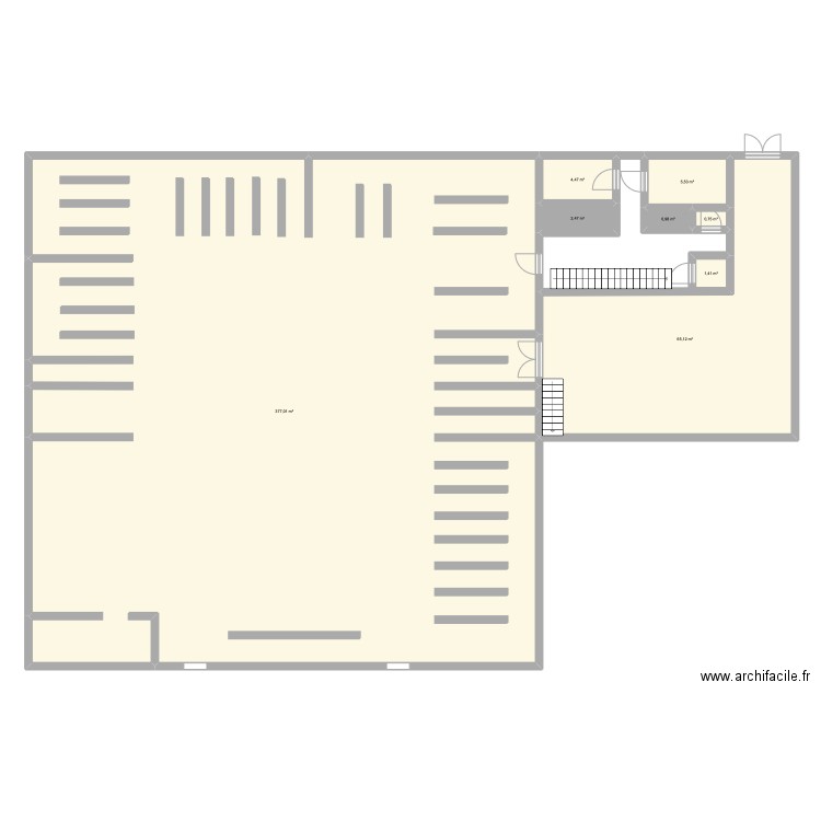 Plan Intersport Saint Didier. Plan de 8 pièces et 458 m2