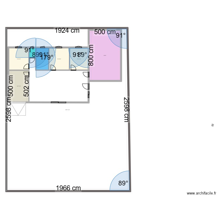 plan sur terrain. Plan de 8 pièces et 602 m2