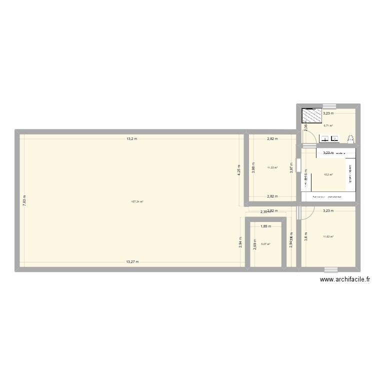 Annexe. Plan de 6 pièces et 152 m2