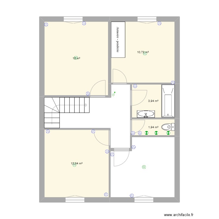 Maison etage. Plan de 5 pièces et 42 m2