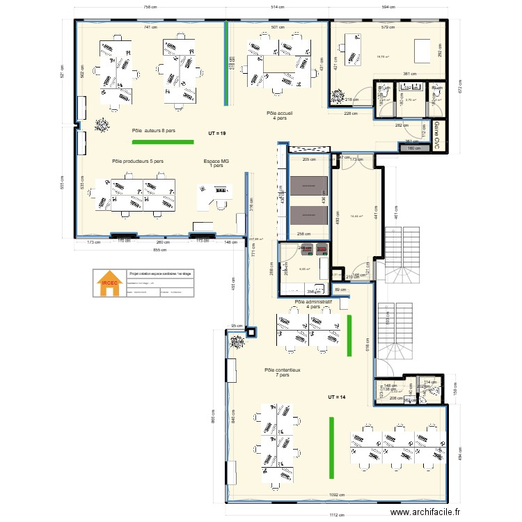 Plan 1 étage-sanitaires côté cour. Plan de 15 pièces et 291 m2