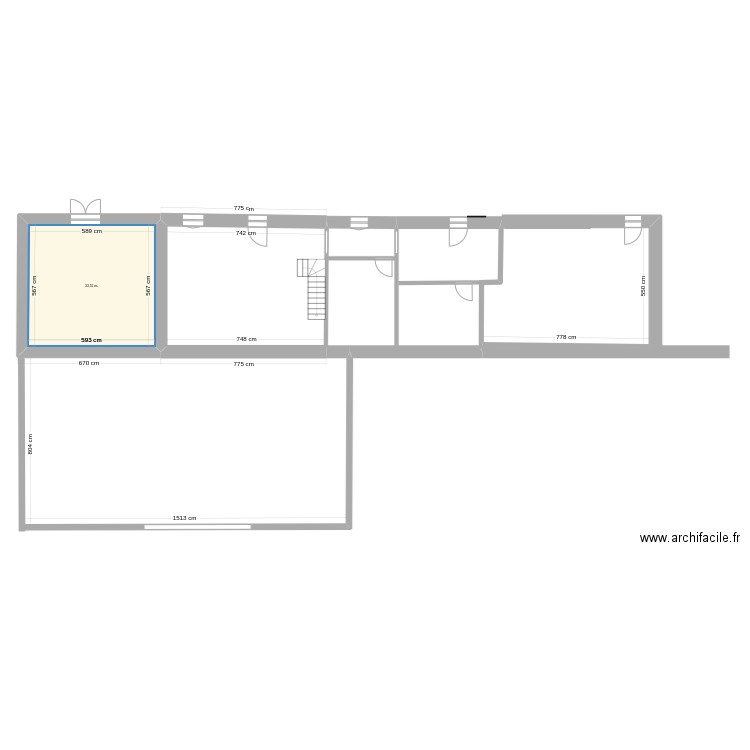 Toiture. Plan de 1 pièce et 34 m2