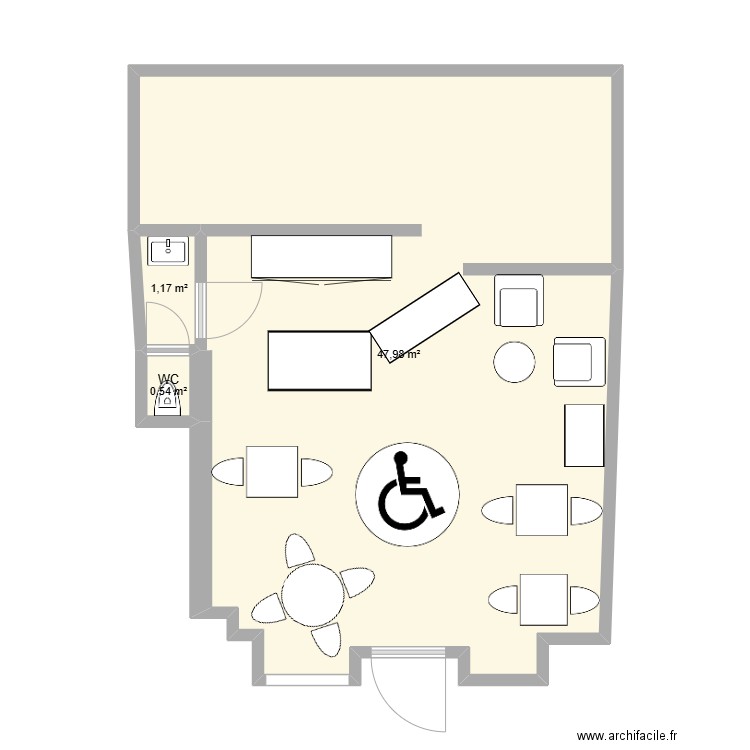 local acces PMR. Plan de 3 pièces et 50 m2