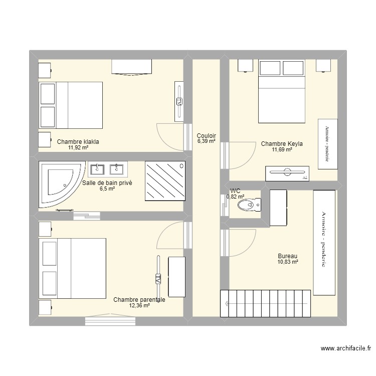 maison. Plan de 7 pièces et 61 m2