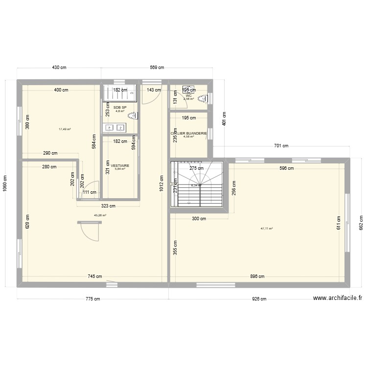 RDC ESC AU FOND BOIS LEROI. Plan de 8 pièces et 134 m2